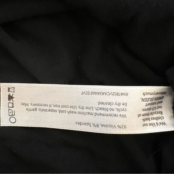 Eileen Fisher Black Jersey Scoop Neck Top size S/P - Picture 8 of 9